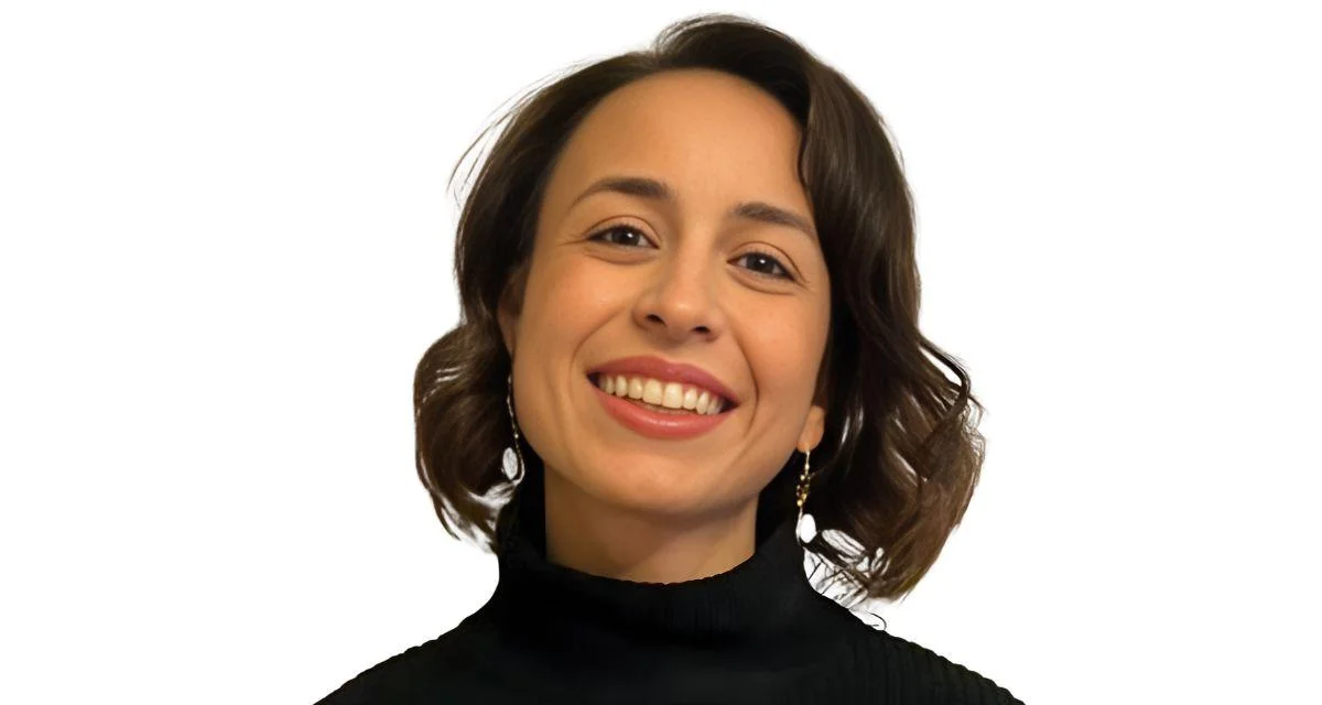 Author Jasmine Warga visits Sherrelwood Elementary to inspire students