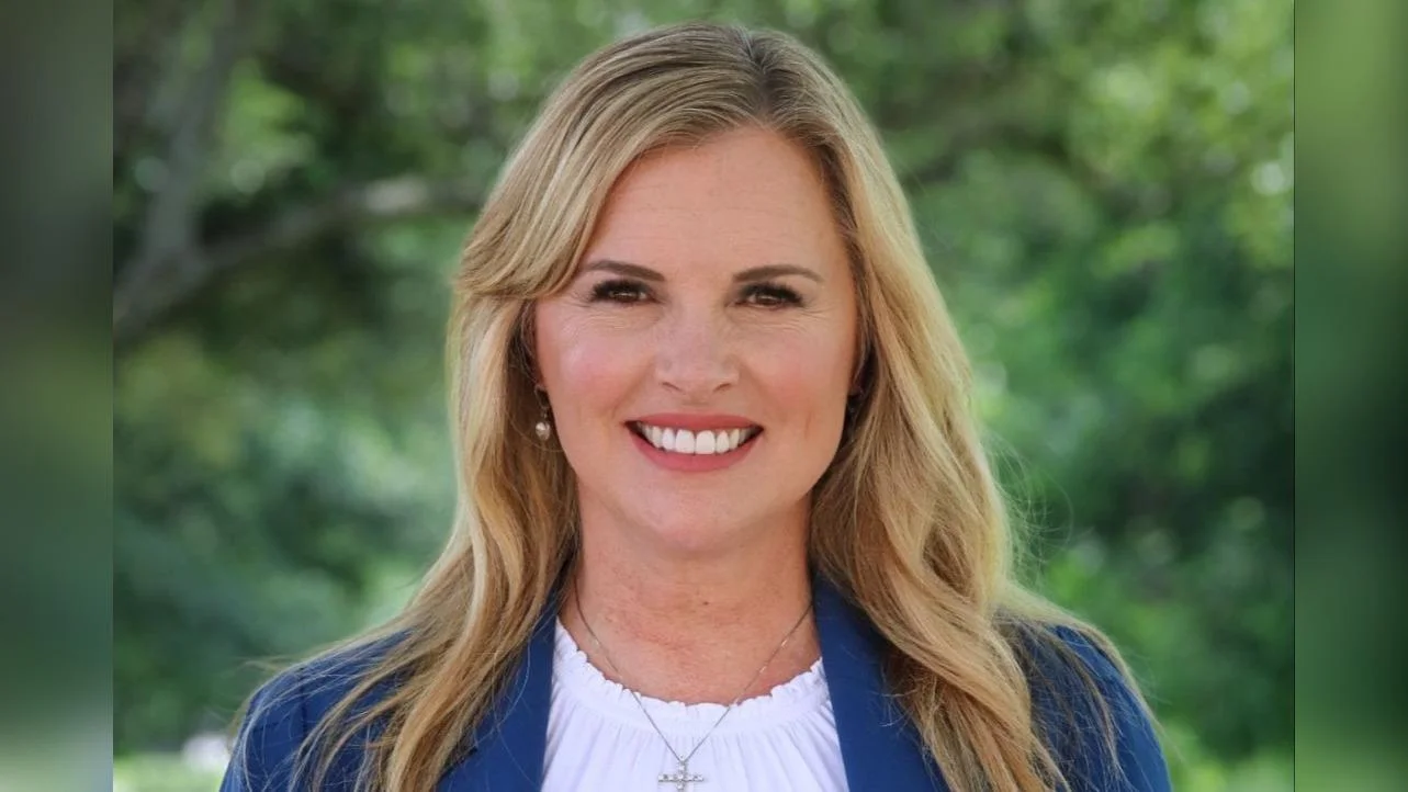 Shelley Luther voices support for Ken Paxton and Texas GOP events on social media