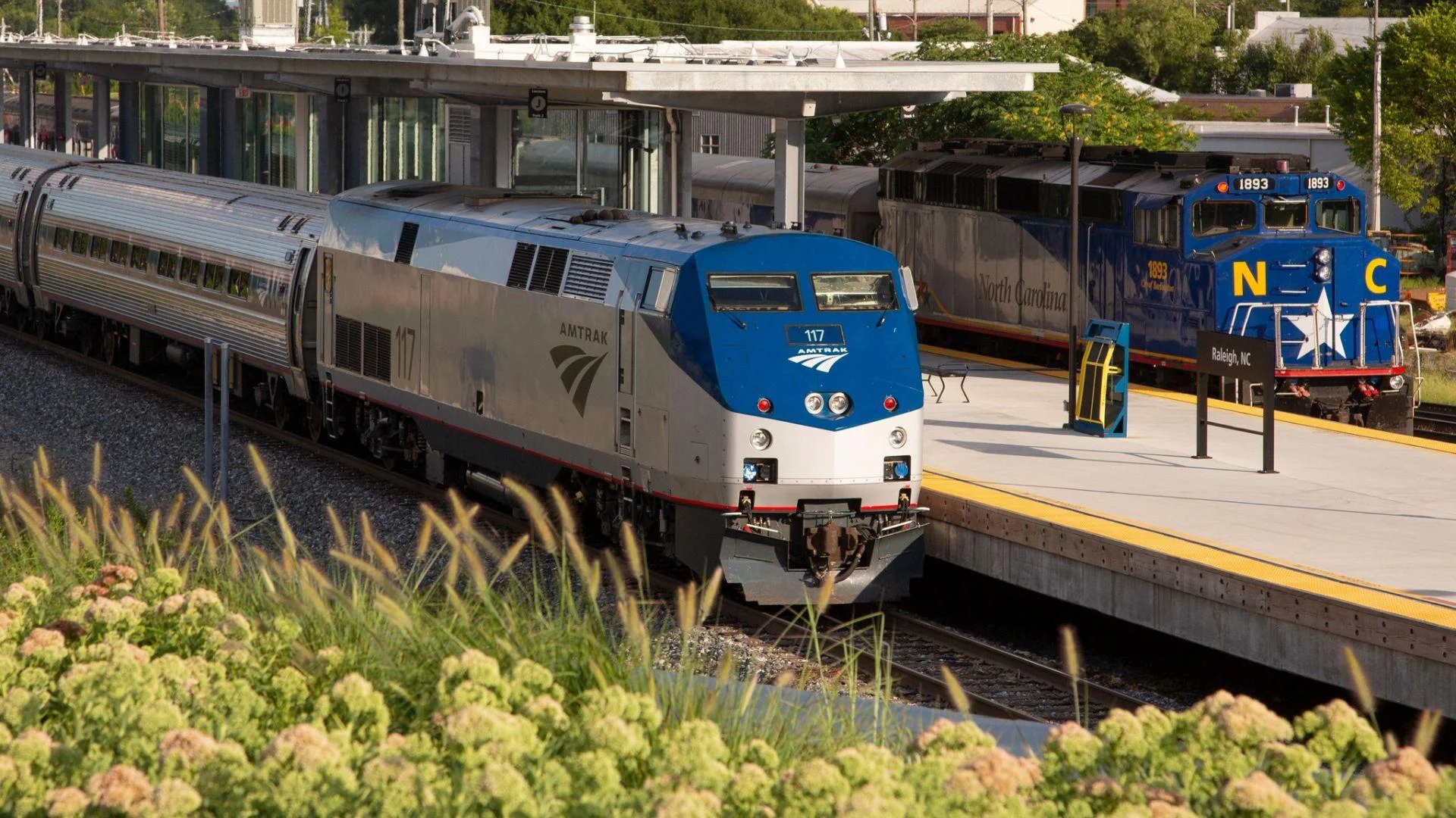 Amtrak’s Carolinian service Amtrak’s Carolinian service