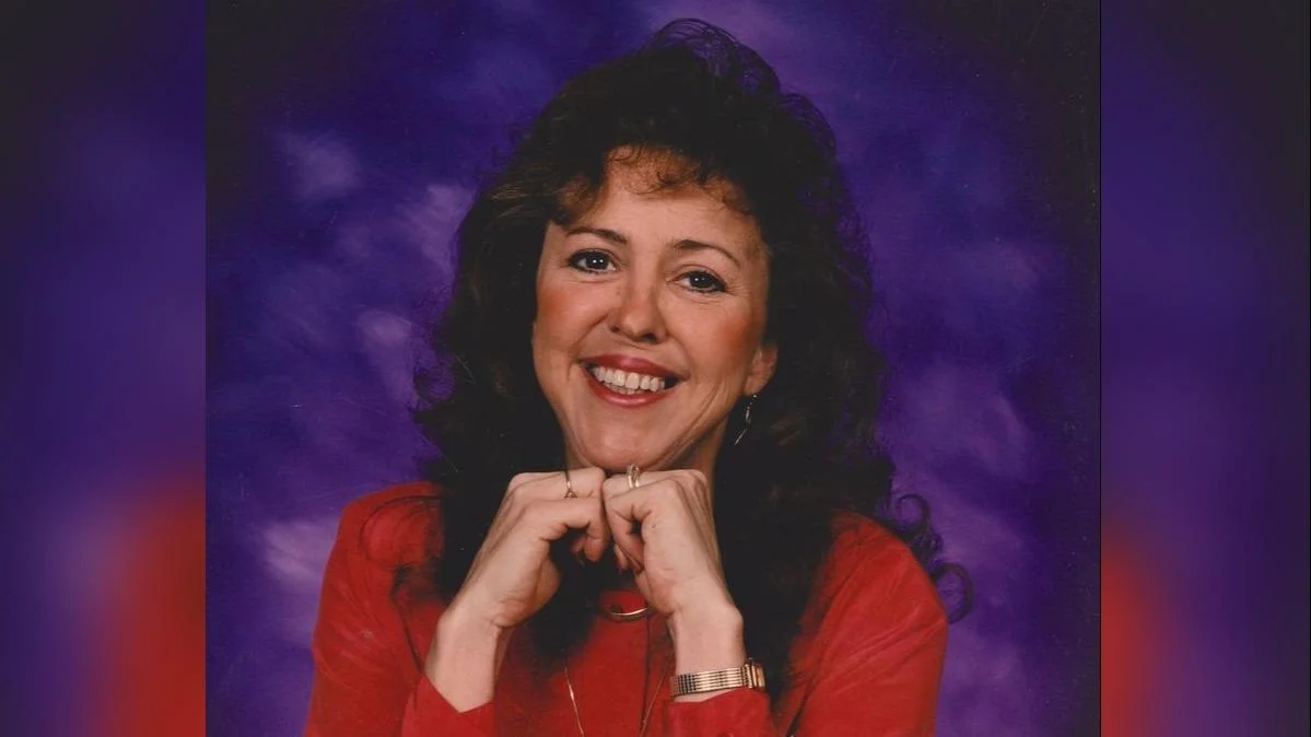 Lynda Karen Agee, Respected Circuit Court Clerk with a Spirited Heart, Passes Away at 71