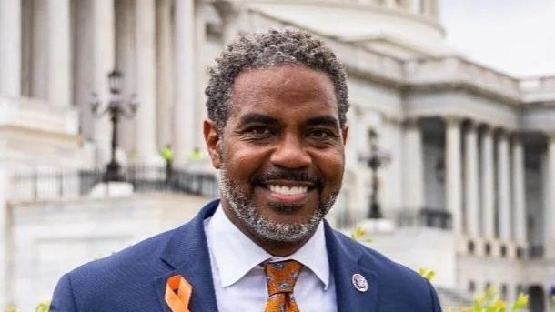 Rep. Steven Horsford voices concern over shutdown impact on jobs and health costs
