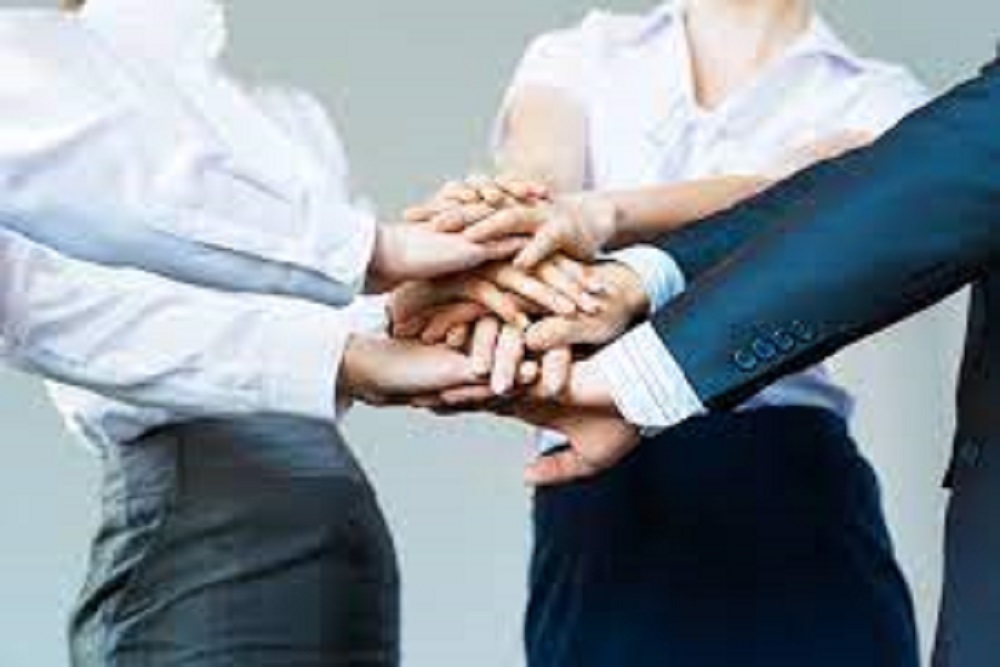 Jackson County Chamber of Commerce Working With Mr. Ellzey and Pascagoula-Gautier School District