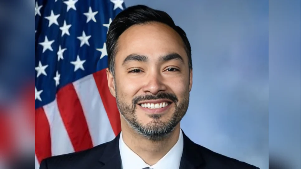 U.S. Rep. Joaquin Castro representing Texas%27 20th Congressional District. - Official U.S. House headshot
