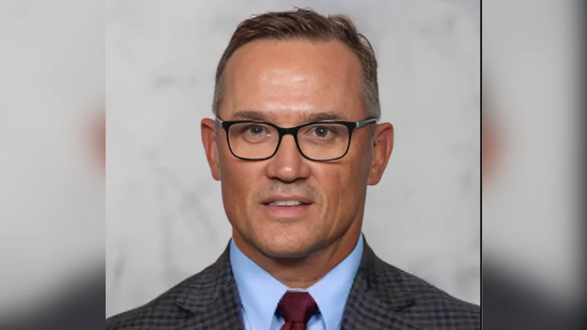 Red Wings sign forward Carter Bear to three-year contract