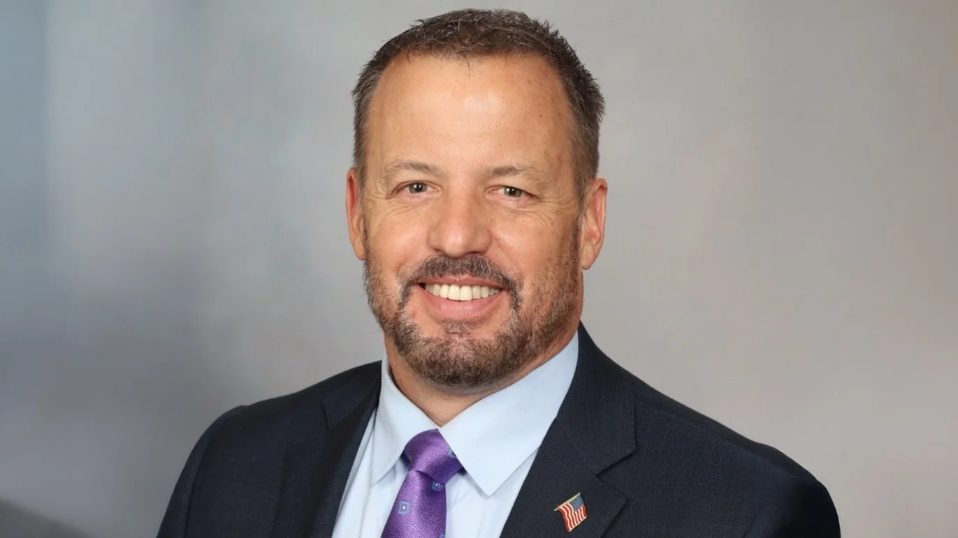 Minnesota Senate bill led by Klein seeks to modernize state electronic vehicle documentation