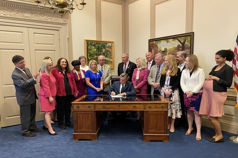Governor Carney Signs Rebate Legislation to Send 0 Direct Payments to Delawareans Governor Carney Signs Rebate Legislation to Send 0 Direct Payments to Delawareans