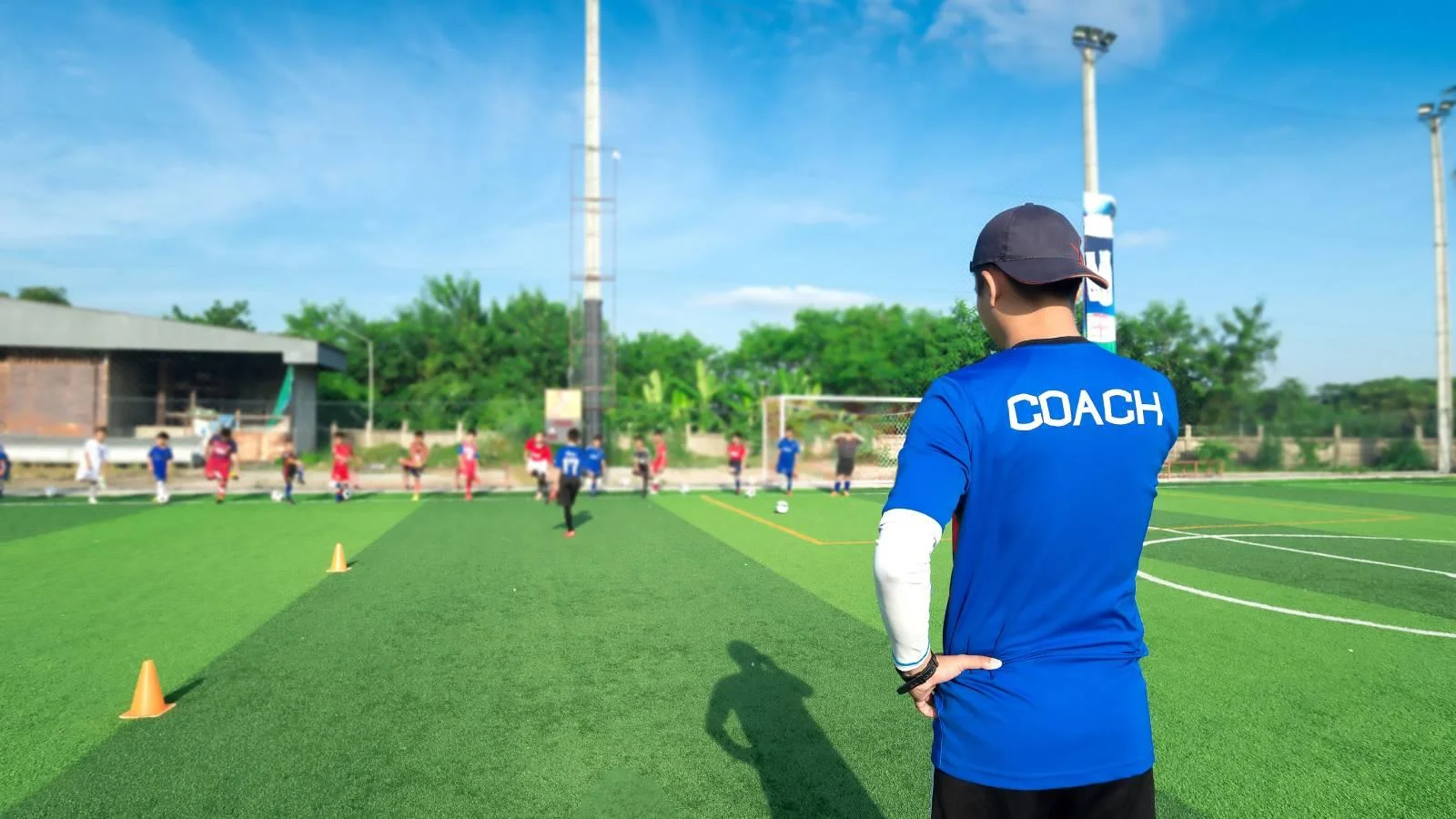 17 coaches at institution in Transylvania County earned ,707 on average in 2022