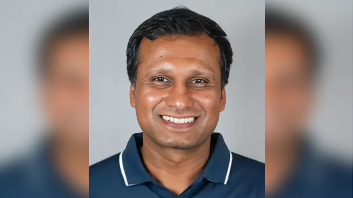 Bakeer Ganesharatnam Head Coach - Syracuse University Bakeer Ganesharatnam Head Coach - Syracuse University