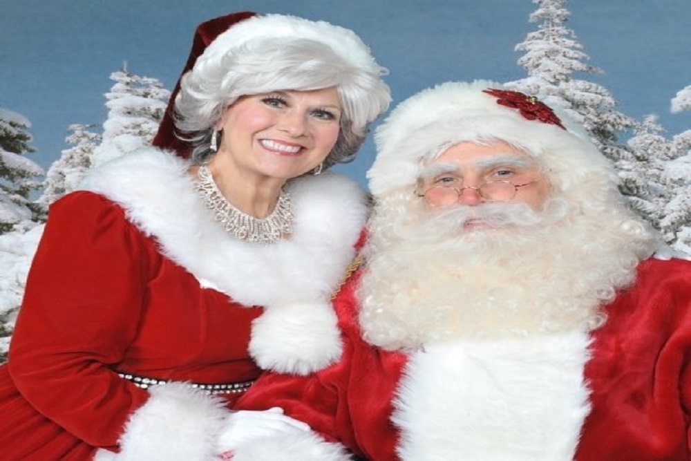 ALLEGHANY COUNTY CHAMBER OF COMMERCE: Visit Santa and Mrs. Claus At Santa Hut Nov. 21