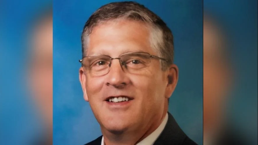 Dr. Ray Staats President - Craven Community College