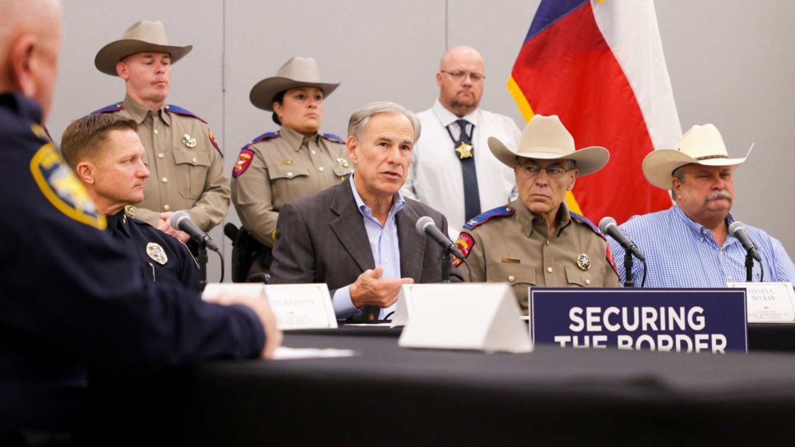 Abbott designates Mexican cartels as terrorist organizations