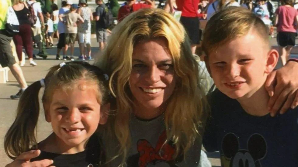 Devin Rae Lewis - Linnemann Funeral Homes - Erlanger