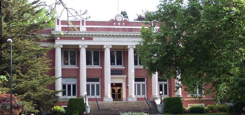 In-person campus tour on Apr. 1