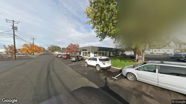702 N 16th Avenue, Yakima, WA 98902-1803 702 N 16th Avenue, Yakima, WA 98902-1803