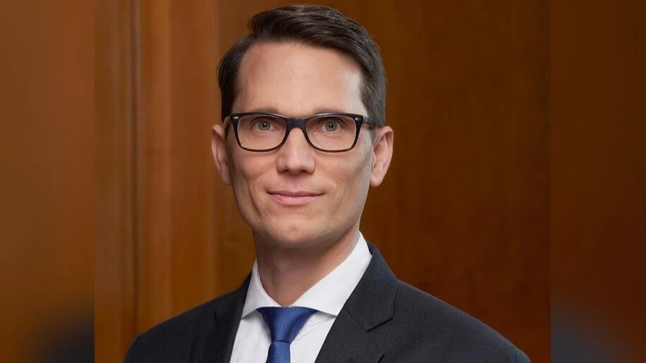 Martin Schlegel, Chairman of the Governing, Zurich