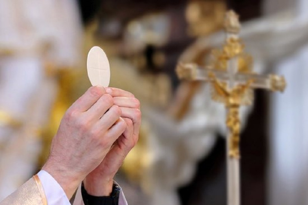 HOLY ROSARY CHURCH – STUTTGART: Epiphany of the Lord to be held Jan. 2 HOLY ROSARY CHURCH – STUTTGART: Epiphany of the Lord to be held Jan. 2