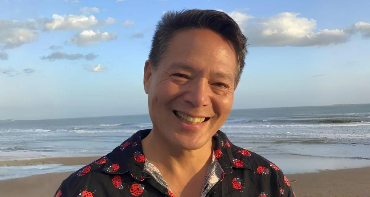Peter Ulric Tse, Professor of Psychological and Brain Sciences - Official Website Peter Ulric Tse, Professor of Psychological and Brain Sciences - Official Website