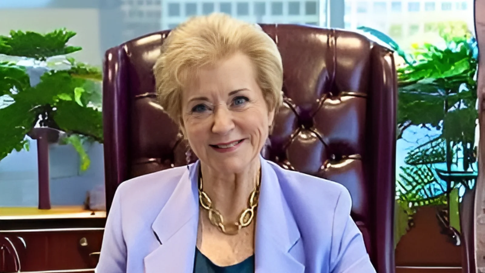 Linda E. McMahon, U.S. Secretary of Education - Wikipedia