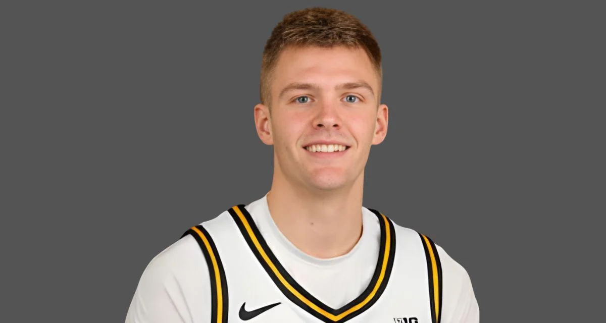 Bennett Stirtz, Men%27s Basketball at University of Iowa - University of Iowa Athletics Bennett Stirtz, Men%27s Basketball at University of Iowa - University of Iowa Athletics