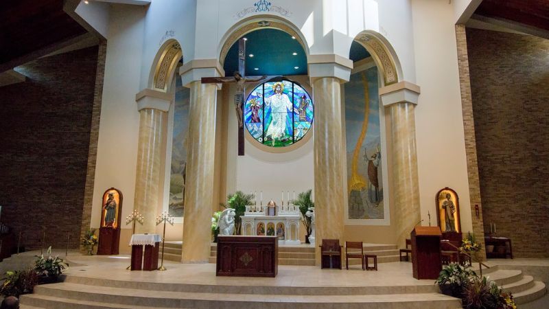 Transfiguration Catholic Church in Oakdale, MNTransfiguration Catholic Church in Oakdale, MN Transfiguration Catholic Church in Oakdale, MNTransfiguration Catholic Church in Oakdale, MN