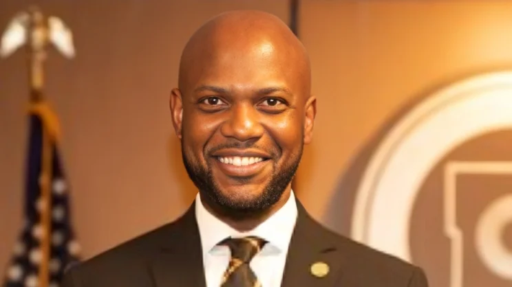 Dr. Alvin Thomas Principal - Tapp Middle School Dr. Alvin Thomas Principal - Tapp Middle School