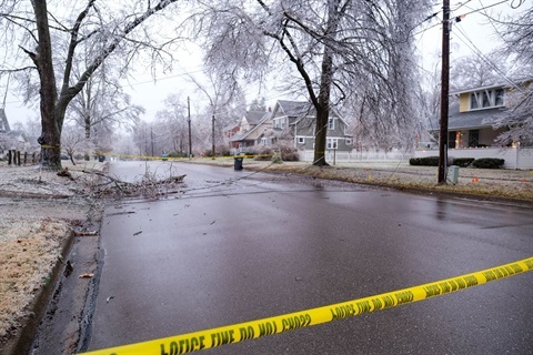 City of Kalamazoo, Consumers Energy Respond to Damage from Ice Storm
