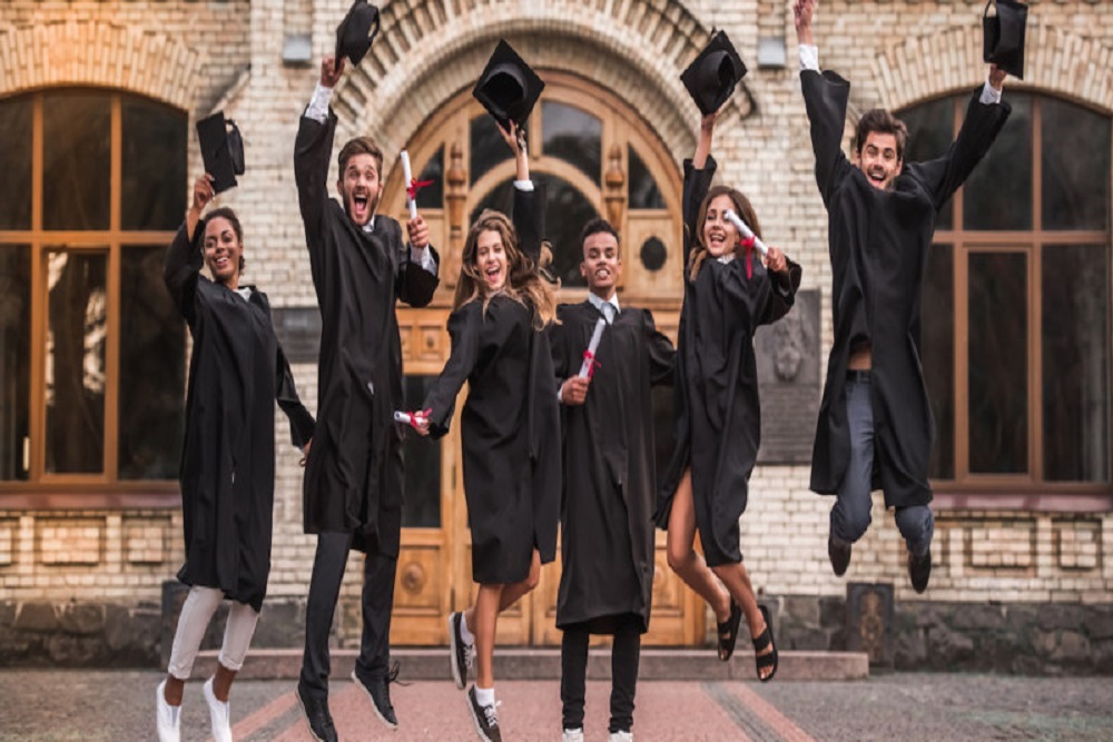 UNIVERSITY OF NORTH CAROLINA GREENSBORO: To Award over 2,800 degrees at Commencement, Broadway’s Beth Leavel To Speak UNIVERSITY OF NORTH CAROLINA GREENSBORO: To Award over 2,800 degrees at Commencement, Broadway’s Beth Leavel To Speak