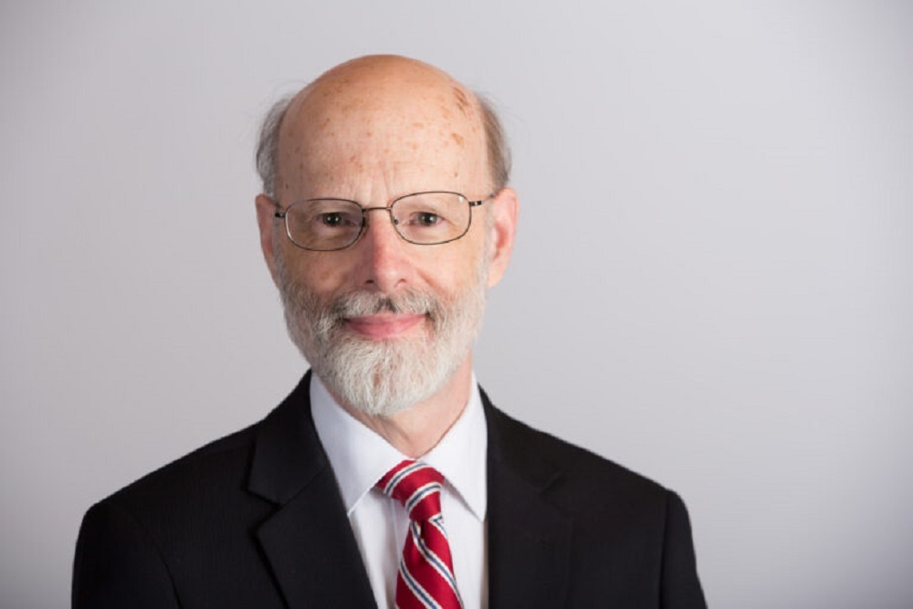 DRAKE UNIVERSITY: Drake Law Associate Dean John Edwards Inducted into the American Association of Law Libraries Hall of Fame