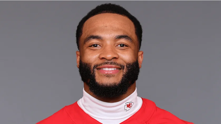 Elijah Mitchell Elijah Mitchell