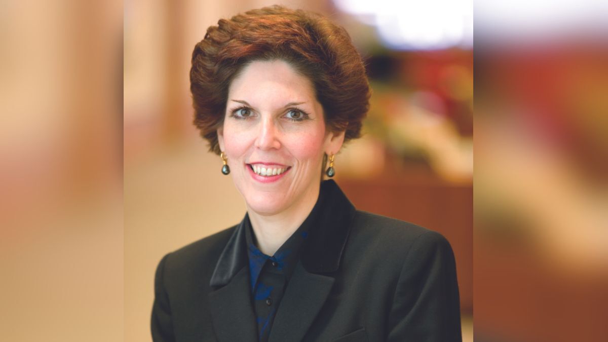 President and Chief Executive Officer of the Federal Reserve Bank of Cleveland, Loretta J. Mester - clevlandfed.org