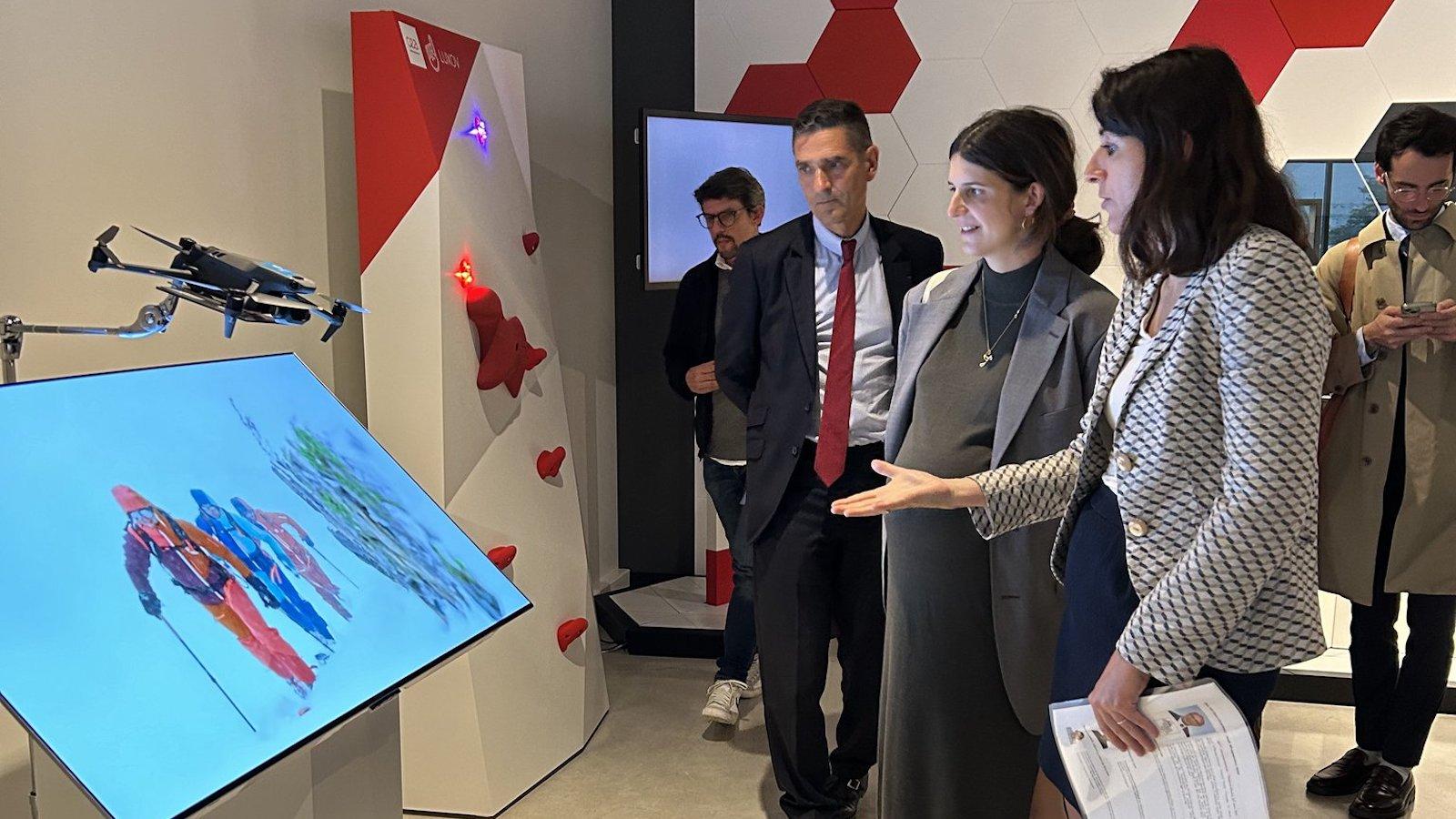 Chappez visits the French Alternative Energies and Atomic Energy Commission
