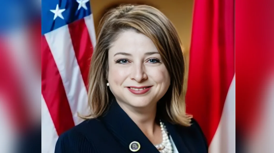 Rebecca N. Sullivan Commissioner Department of Administrative Services - Department of Administrative Services Rebecca N. Sullivan Commissioner Department of Administrative Services - Department of Administrative Services