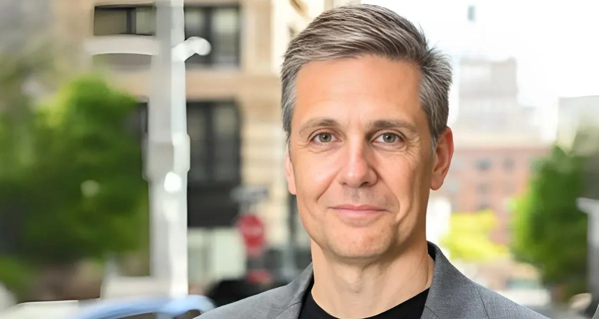 Study explores dynamics behind challenging sailing maneuver