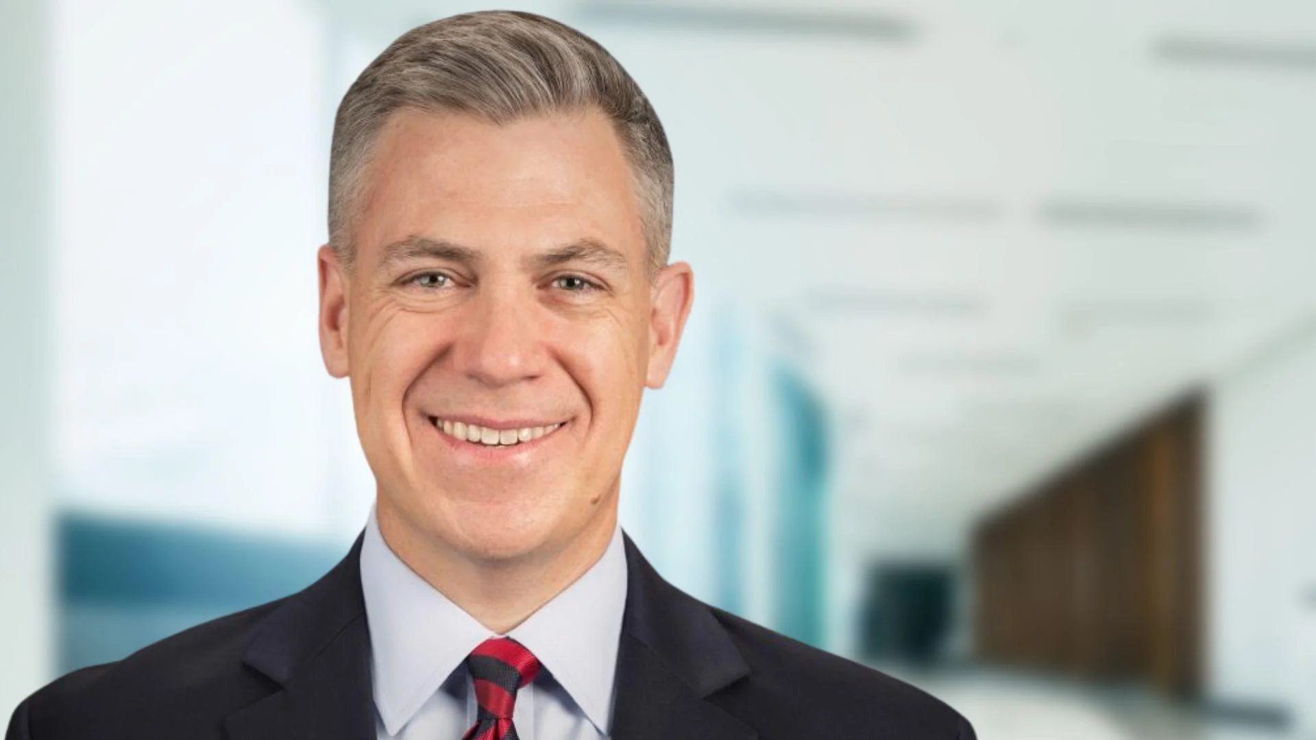 Indiana’s Senator Jim Banks joins brief backing Trump’s citizenship order