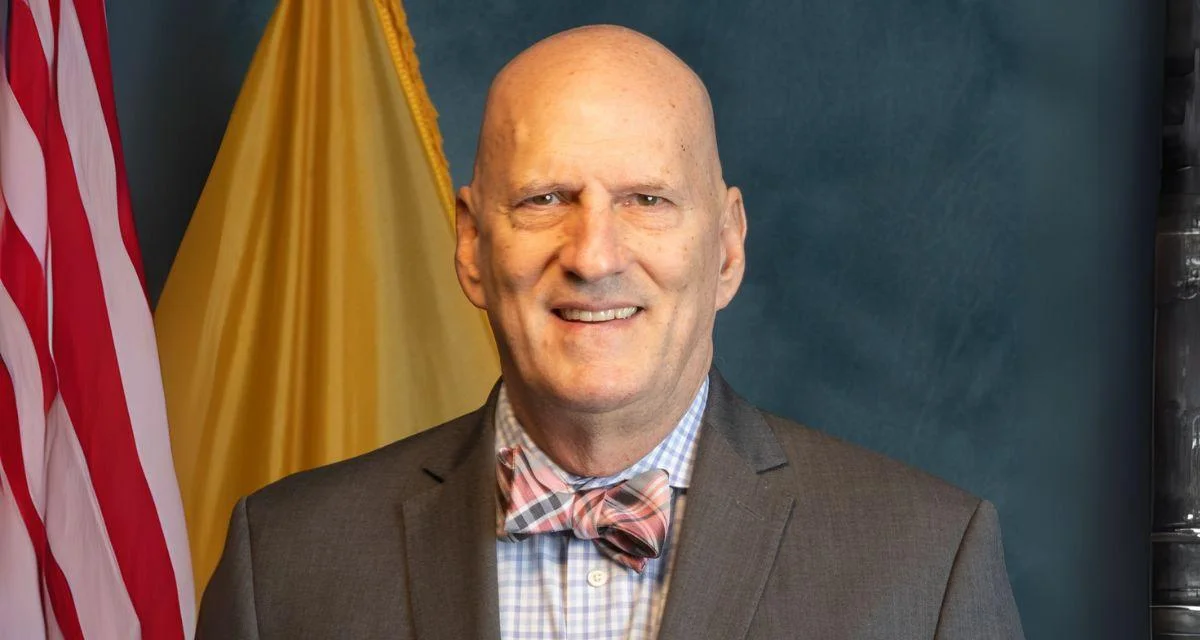 Ed Wengryn, Secretary Ed Wengryn, Secretary