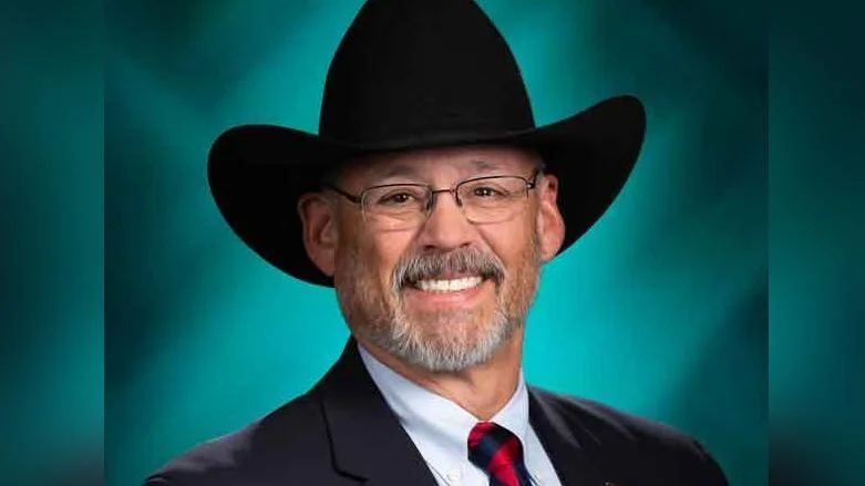 Senator Mark Finchem critiques policies in recent tweets