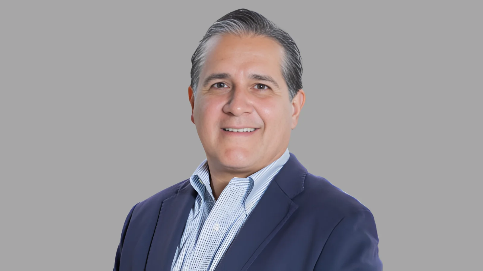 Luis Torres, Senior Business Economist Luis Torres, Senior Business Economist
