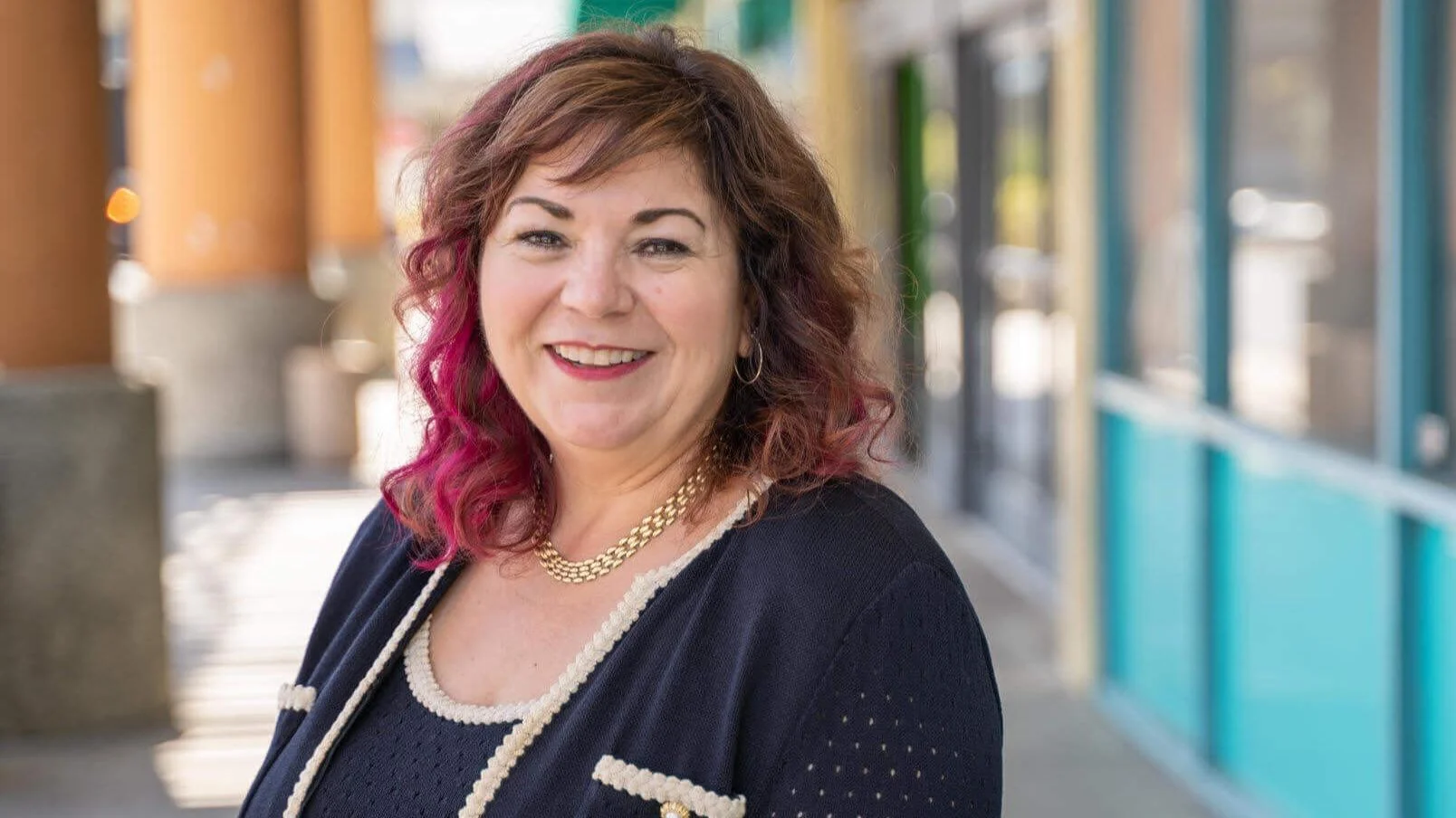 Linda Sánchez addresses immigration rights and worker protection in March tweets