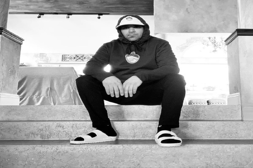 Turn Your Passion Into Profit Turn Your Passion Into Profit