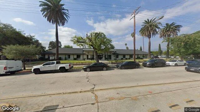 1899 N Raymond Avenue, Pasadena, CA 91103