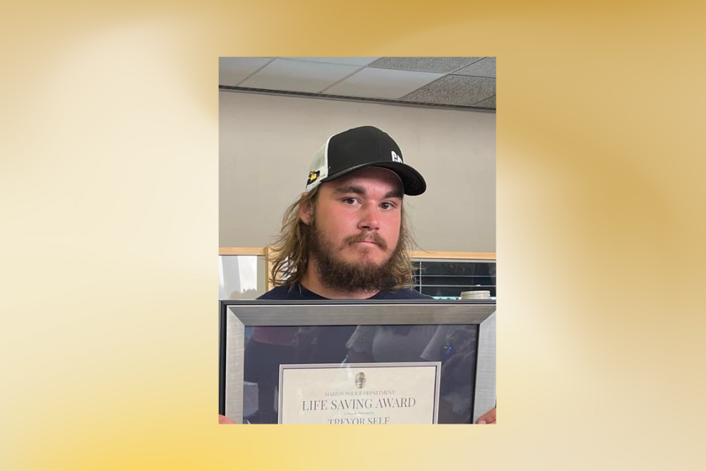 CITY OF MARION POLICE DEPARTMENT: Recognized the Individual that Helped Officer Breanna Toney out of her Car after her Motor Vehicle Collision