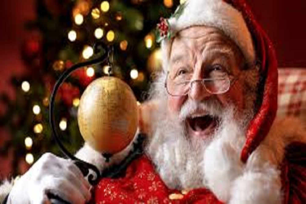 SELMA PARKS AND RECREATION: Calls From Santa SELMA PARKS AND RECREATION: Calls From Santa