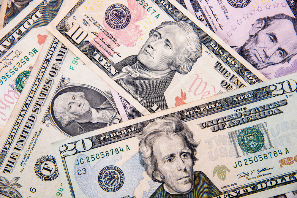 Gas prices near zip code 70505 for the week of September 30 – October 6