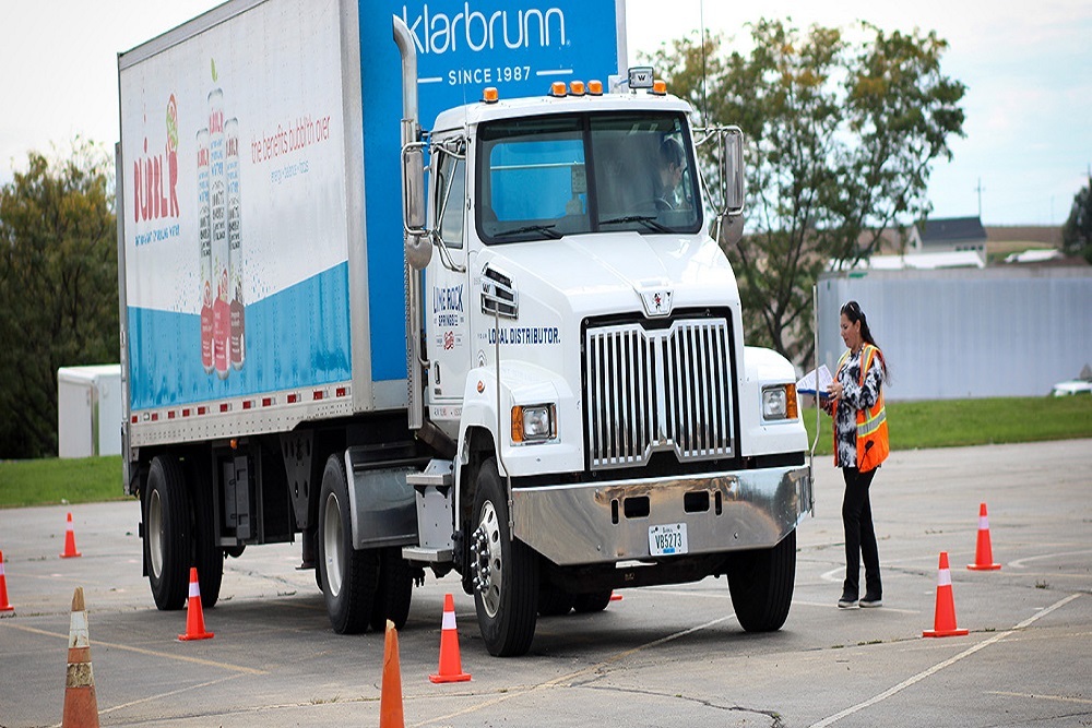 Department of Transportation approves first Semi-Truck Driving: Class A CDL program at RAMS/Oelwein Center
