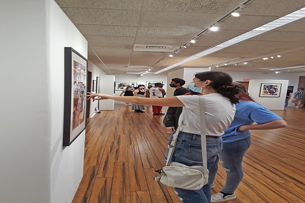 Lander University: Guy Lipscomb Exhibition Comes to Lander University