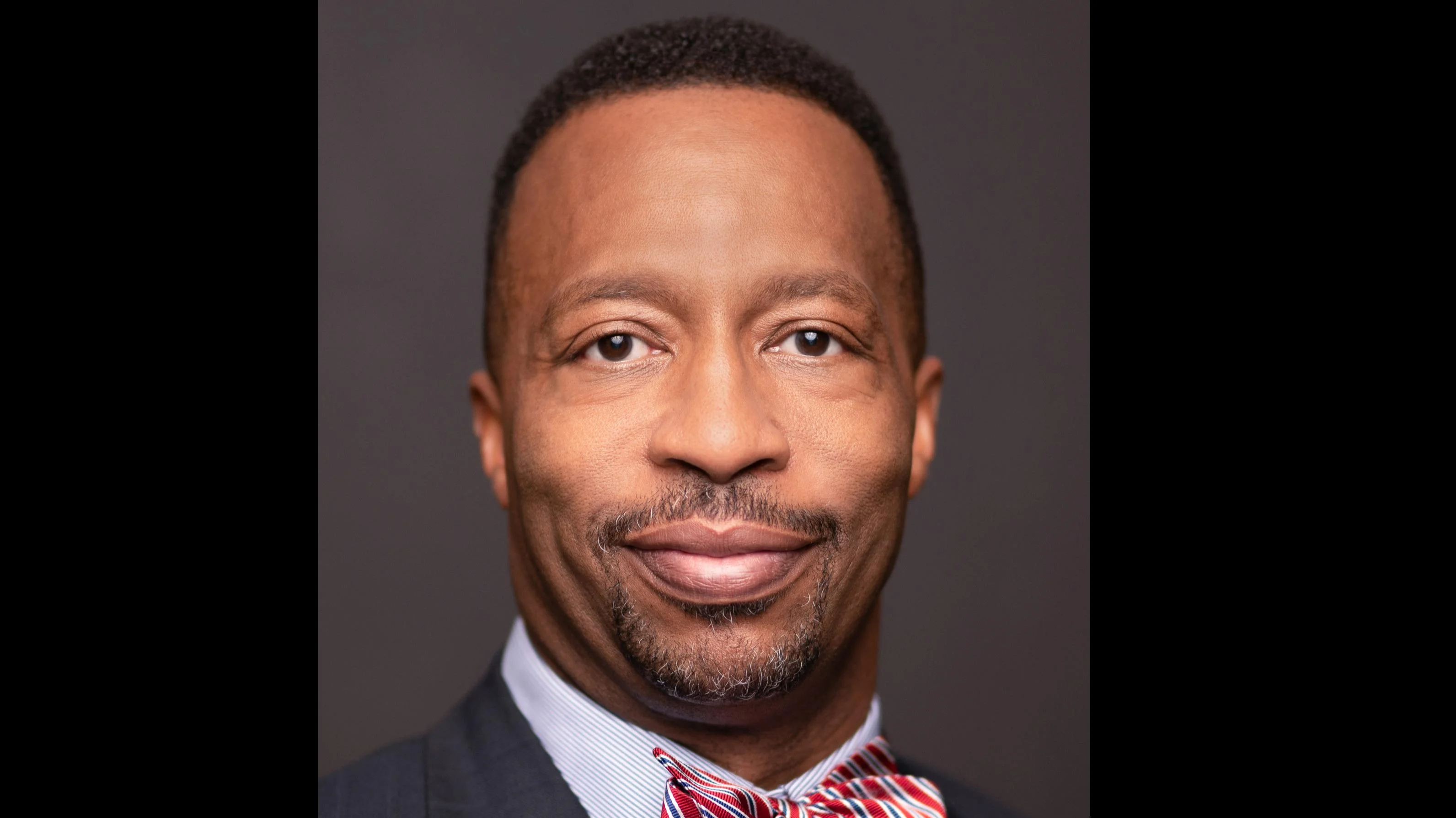 Derrick Jackson hosts Mandela Washington Fellows at Georgia State Capitol