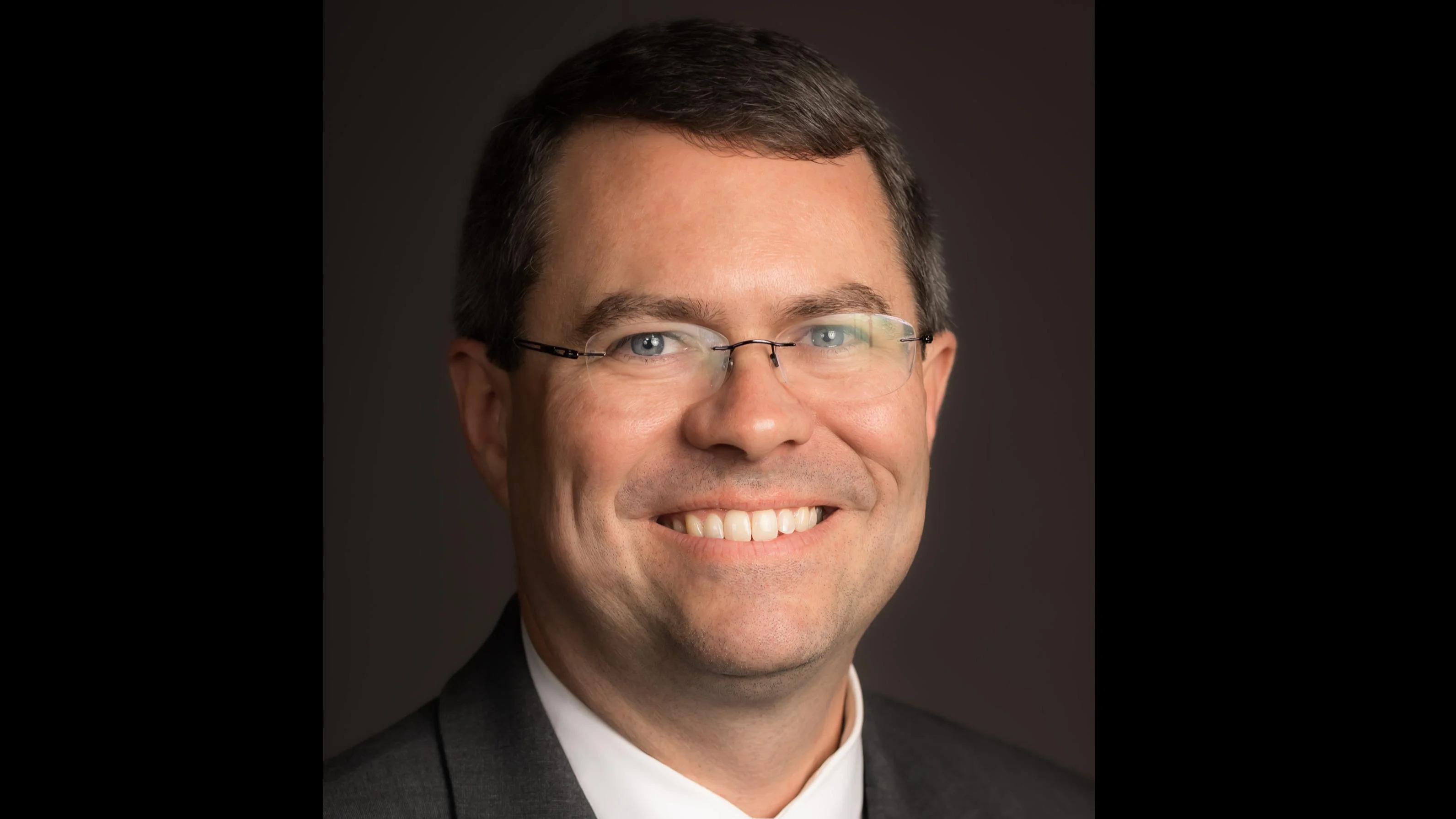 Georgia governor signs bill reforming professional licensing practices