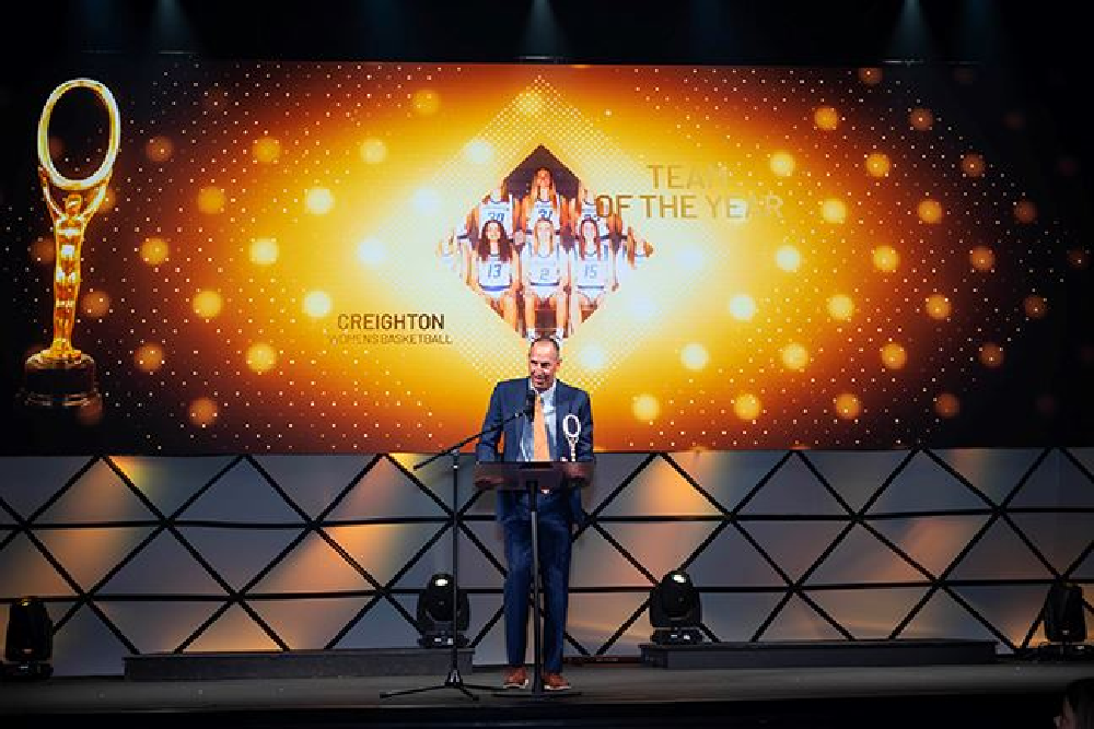 Flanery and Women’s Basketball Bring Home a Pair of OSCAs