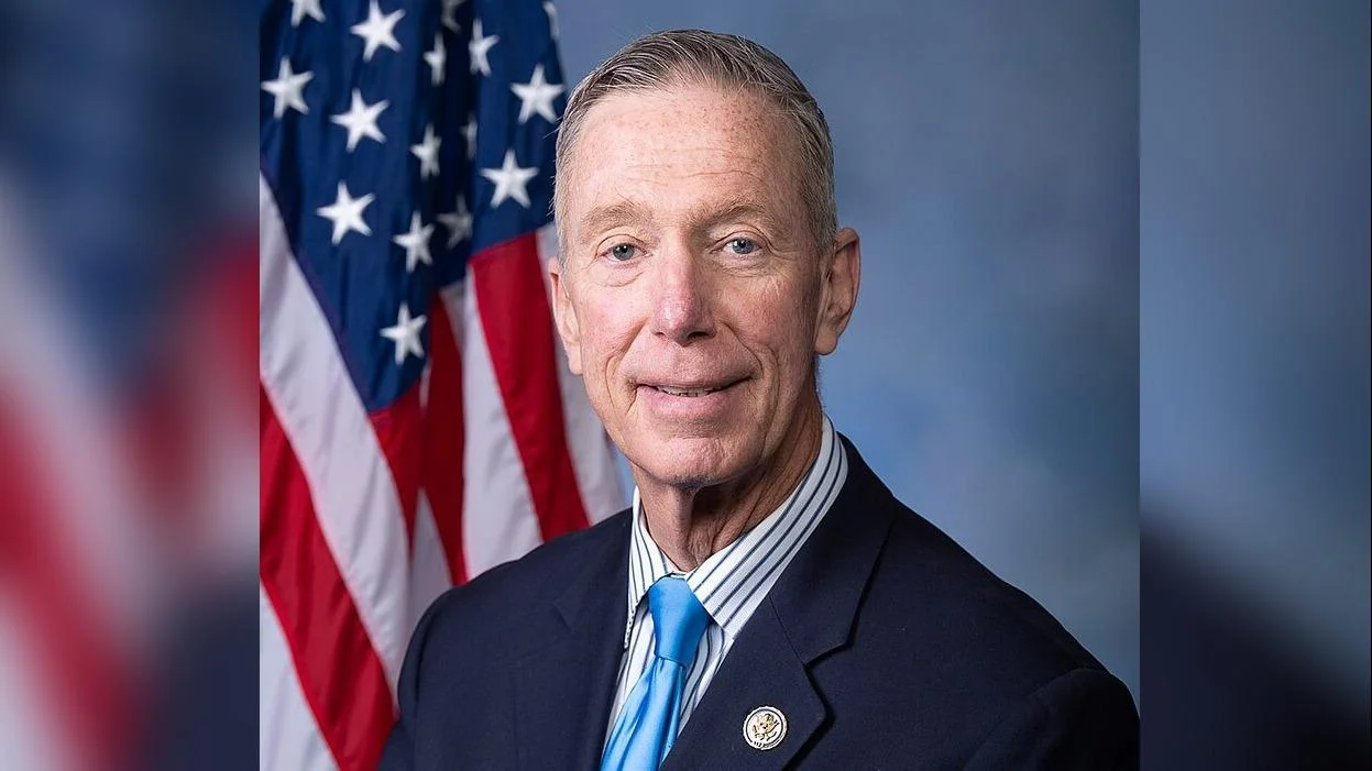 Stephen F. Lynch criticizes White House aid cuts and calls for rally support