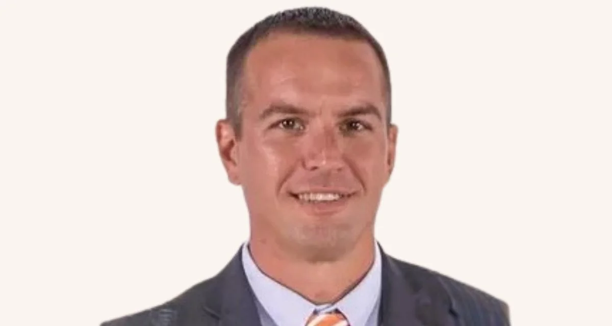 Aaron Roussell, Head Coach Aaron Roussell, Head Coach